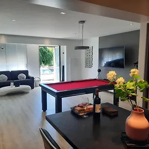 90m2 Design, Jacuzzi, Billard... Appartement